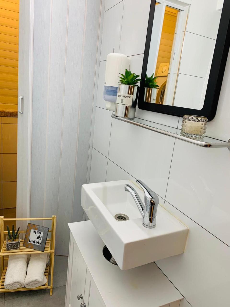 Spat Vip Apartment Bat Yam Exterior photo